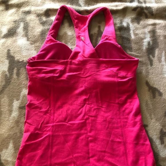 Lululemon tank top - Picture 2 of 3